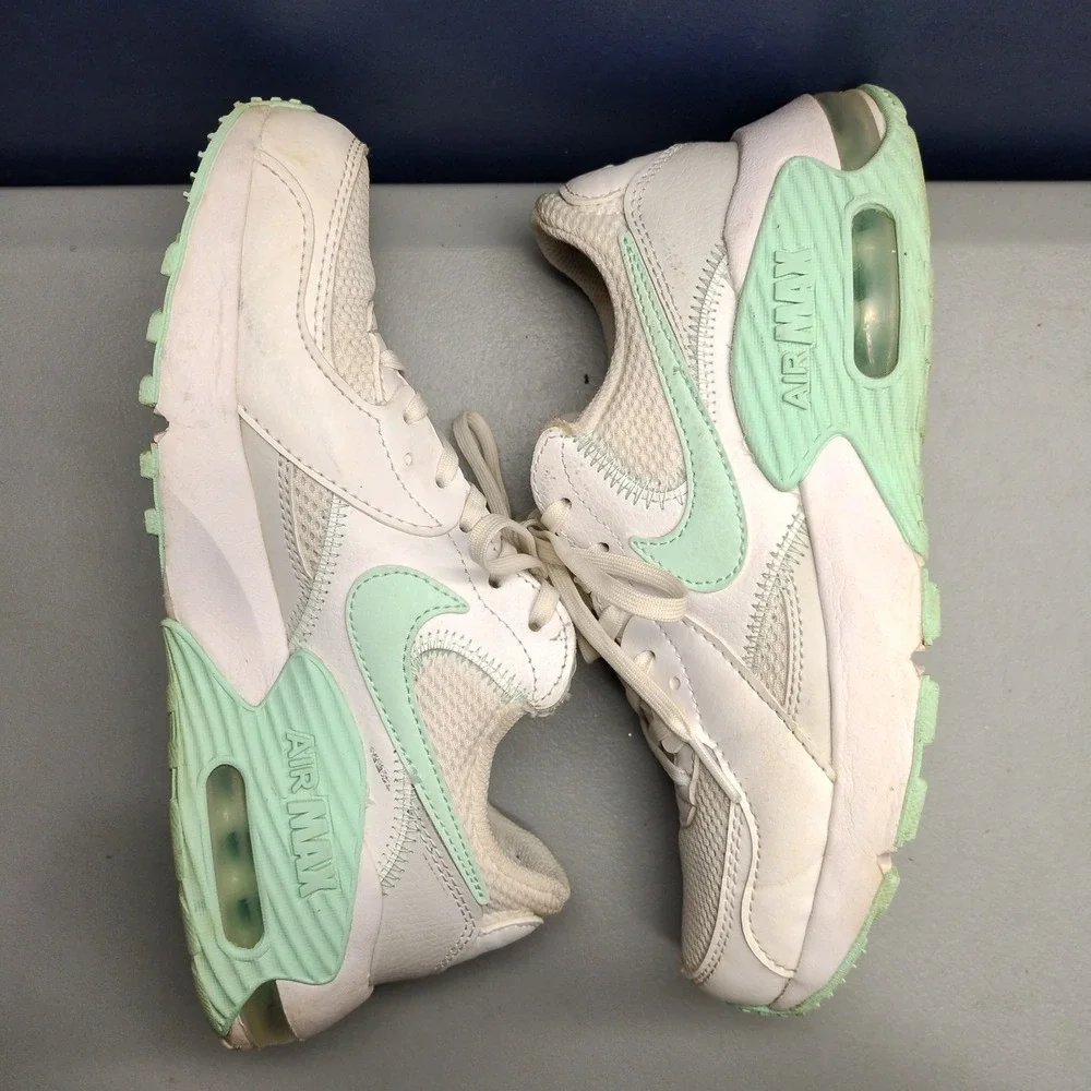 Nike air max